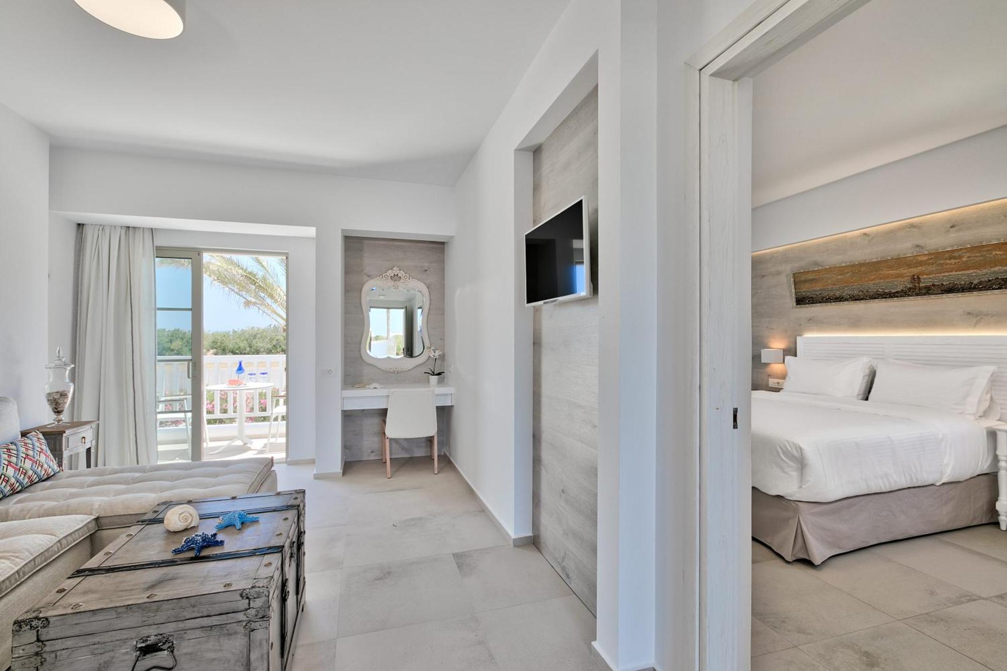 White Pearls-Adults Only Luxury Suites Kos Town Room photo